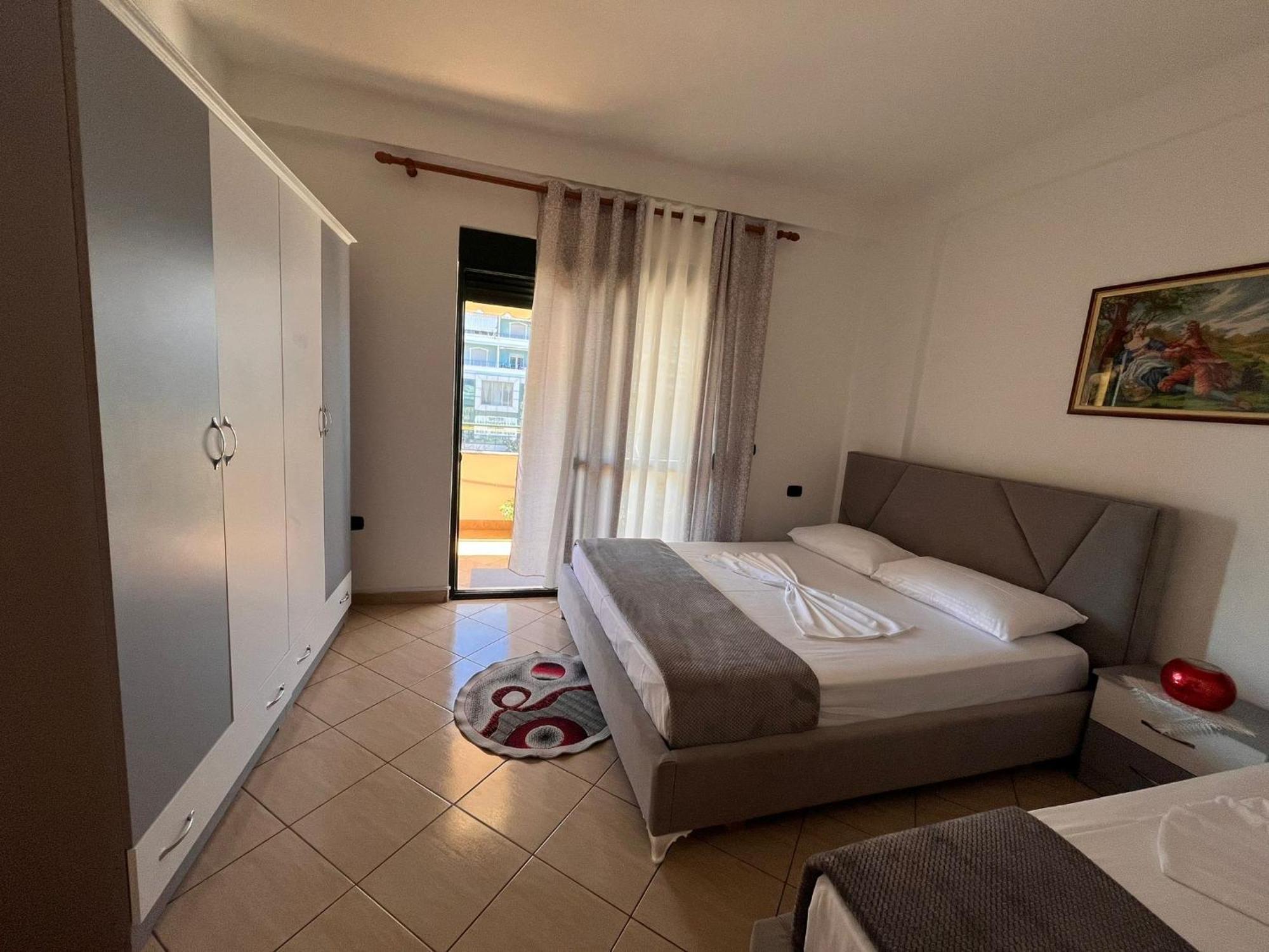 Rikardo Apartament Daire Avlonya Dış mekan fotoğraf