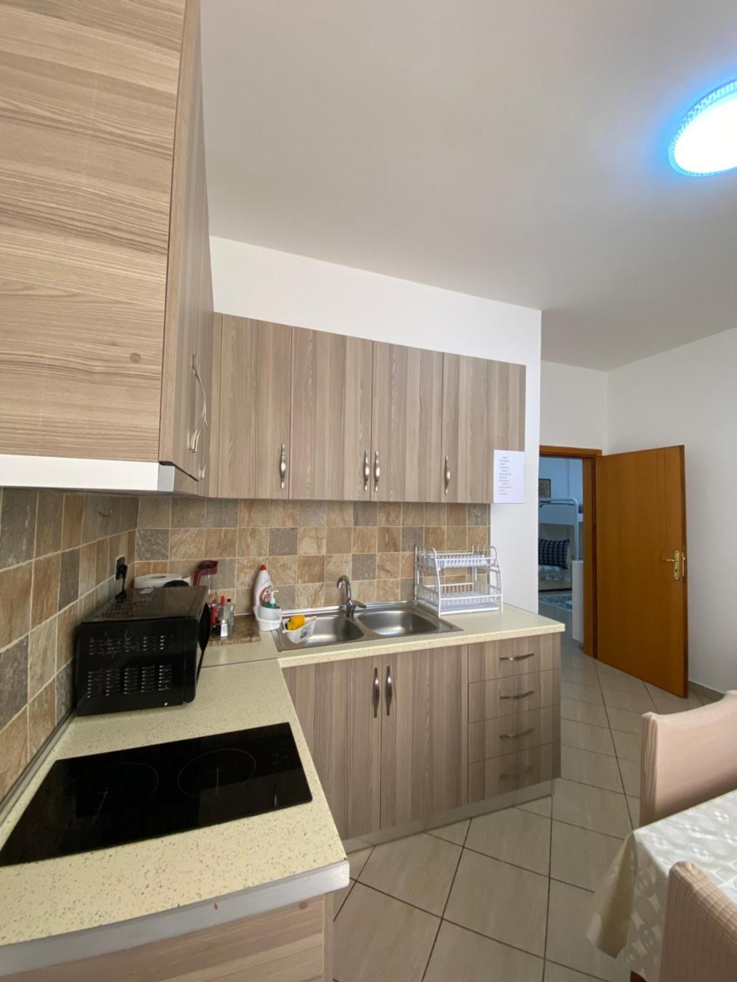 Rikardo Apartament Daire Avlonya Dış mekan fotoğraf