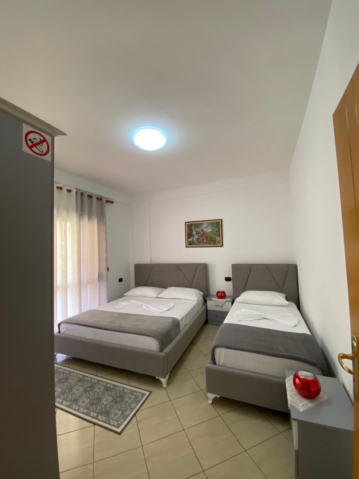 Rikardo Apartament Daire Avlonya Dış mekan fotoğraf